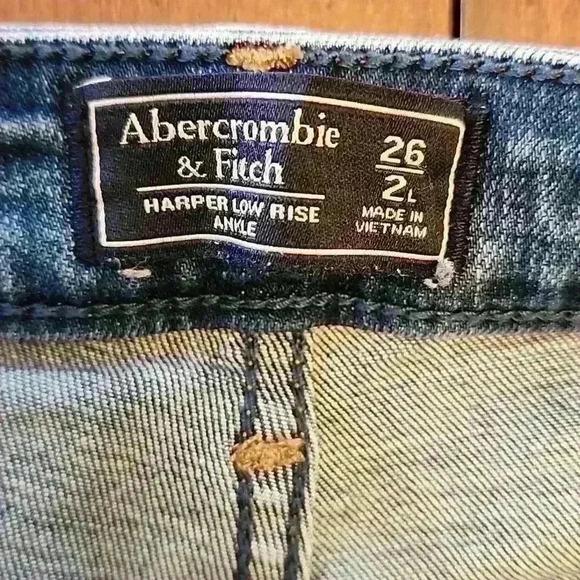 Abercrombie and Fitch Skinny Denim Jean - Picture 7 of 11